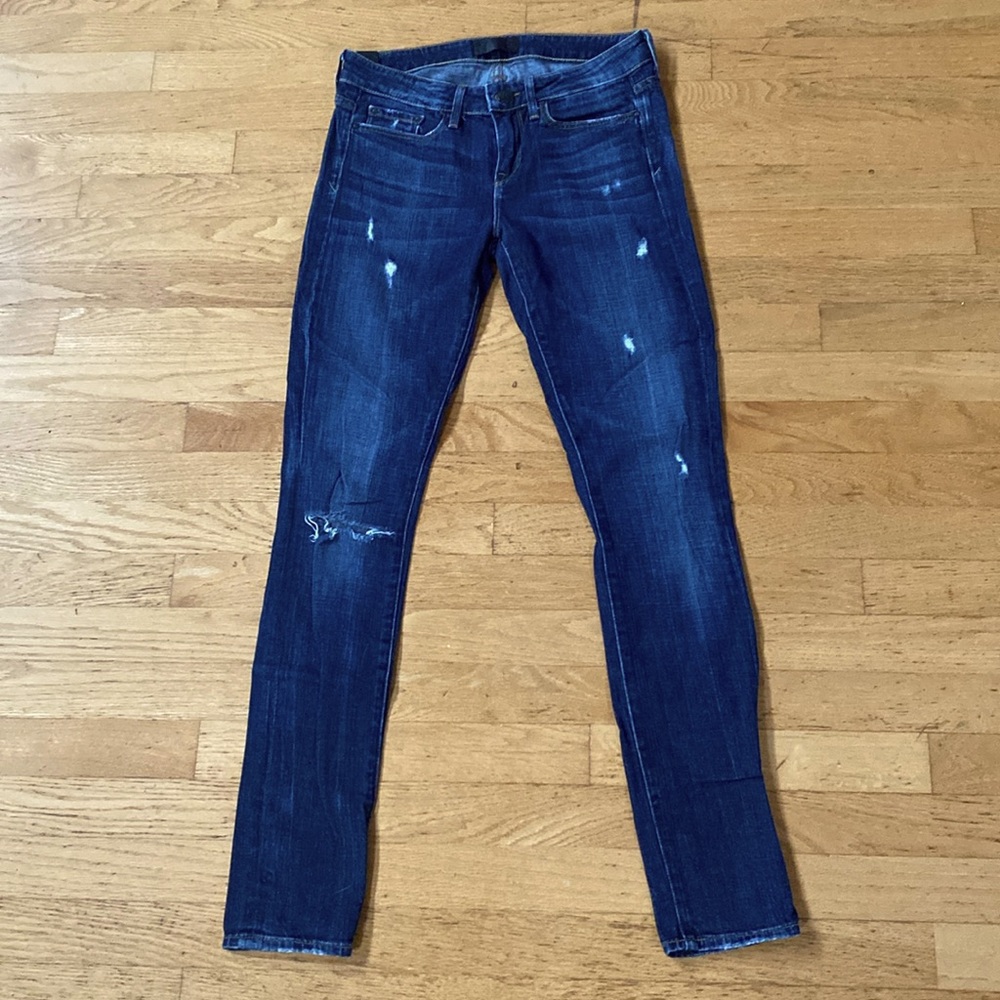 VINCE Distressed Skinny Jeans Size 25